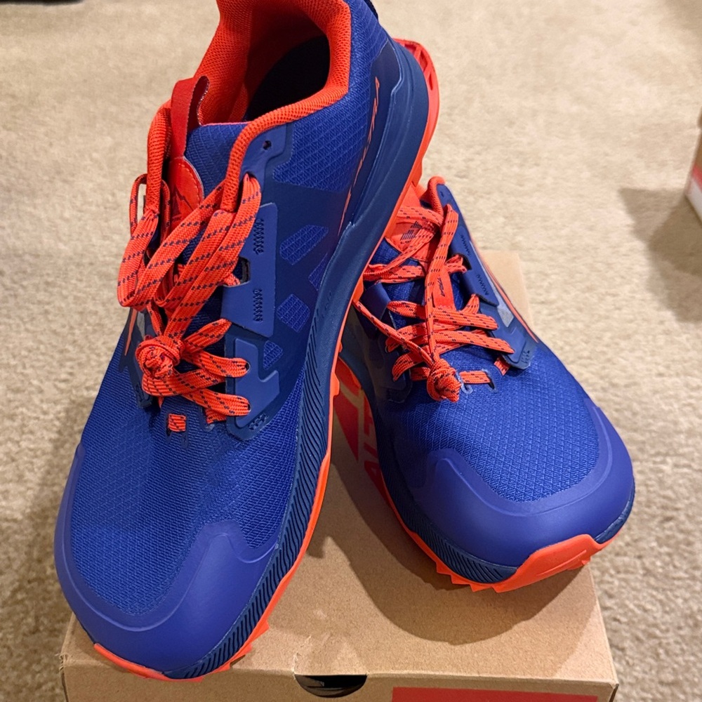 Dark Purple and Orange Running Hiking Shoes Altra Lone Peek 7 - New in Box